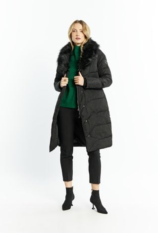 Płaszcz damski z odpinanym futerkiem