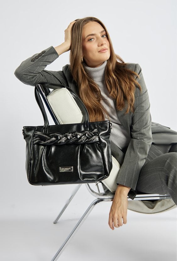 Torba damska ze zdobieniem