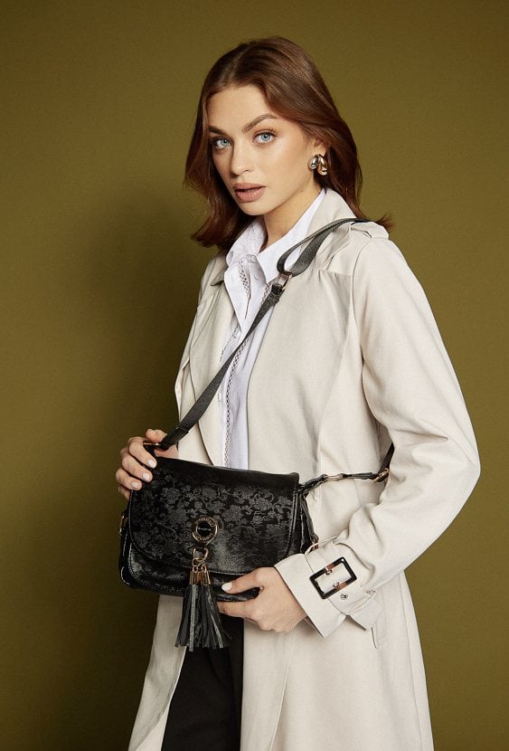 Damska torba z paskiem