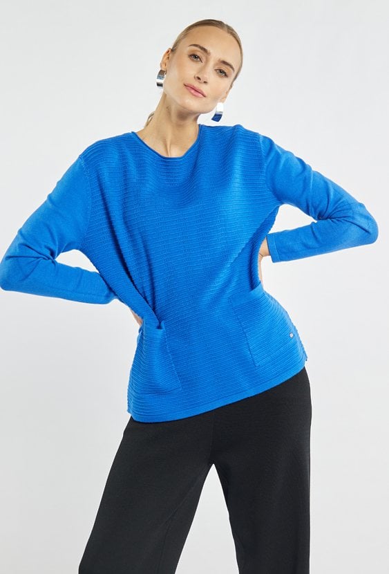 Sweter z kieszonkami