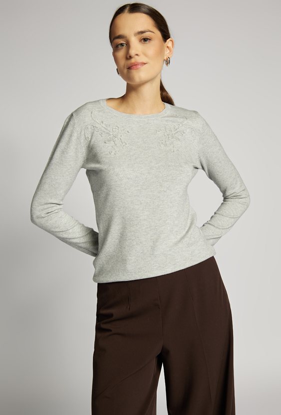 Sweter damski z haftem