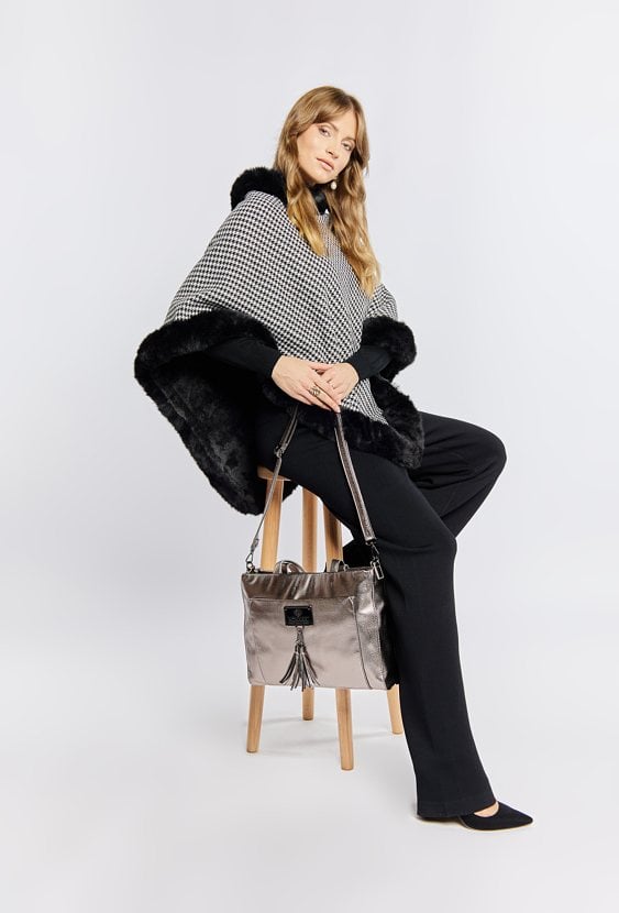 Torba damska z frędzlami