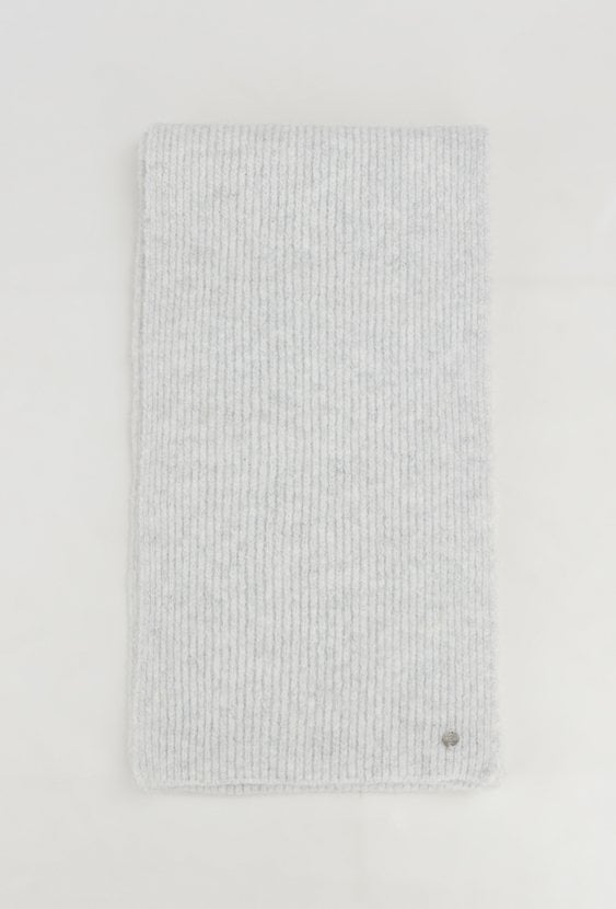 Prążkowany szal z dodatkiem wełny