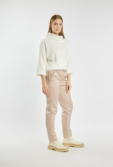 Spodnie damskie o prostym kroju