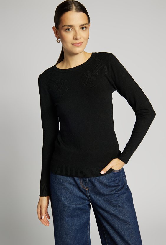Sweter damski z haftem