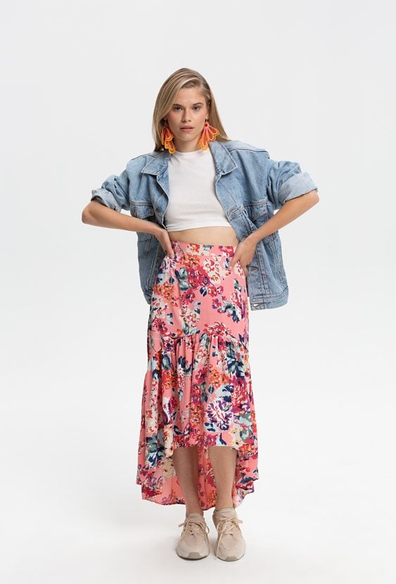 Asymetryczna spódnica w kwiaty