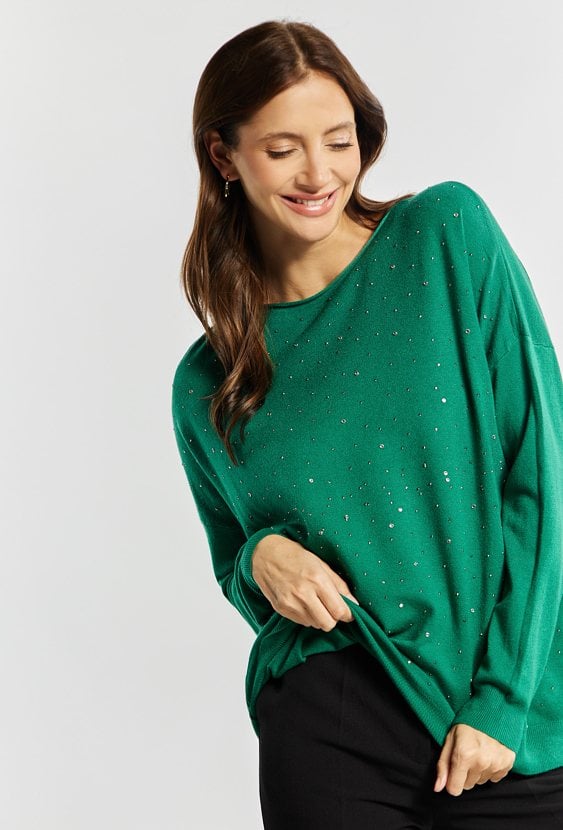 Sweter damski z ozdobną aplikacją