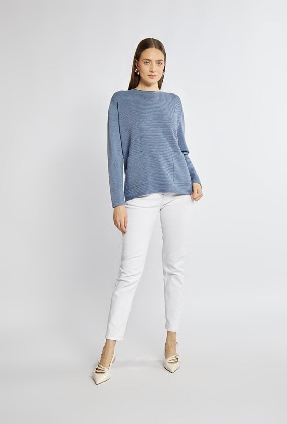 Sweter z kieszonkami