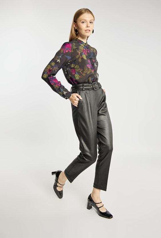 Spodnie 7/8 z paskiem