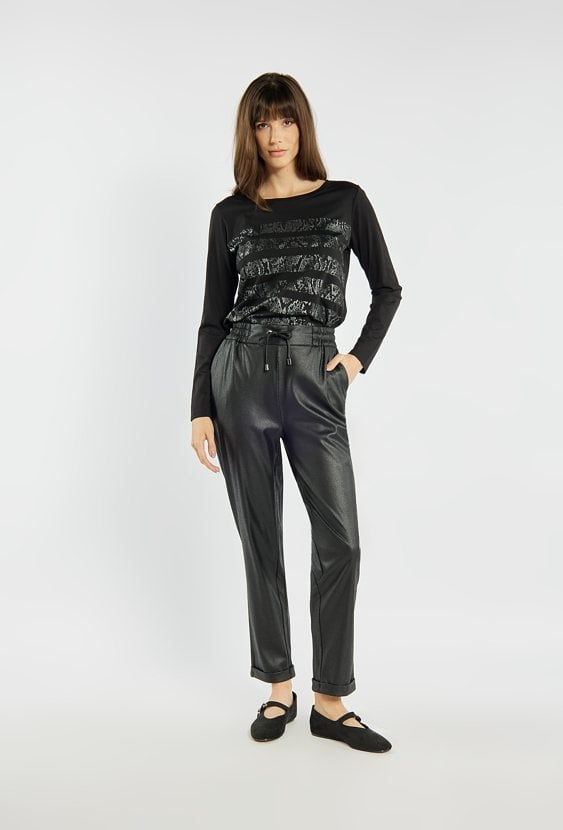 Spodnie z wiązaniem