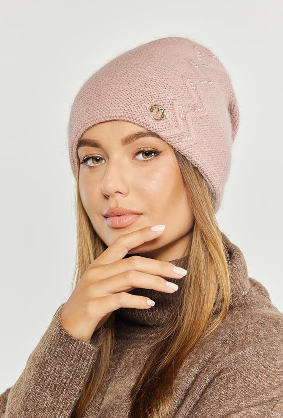 Klasyczna czapka damska