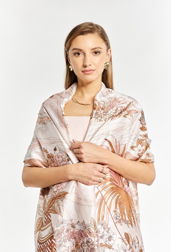 Wzorzysta apaszka damska