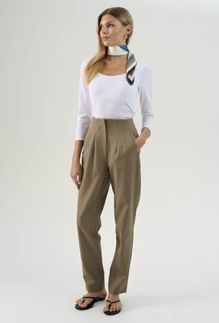Beżowe eleganckie spodnie