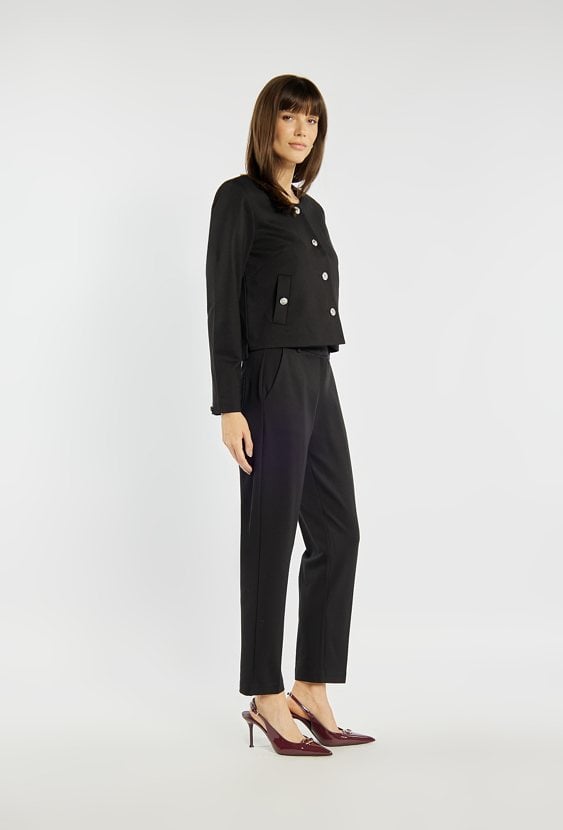 Klasyczne spodnie damskie