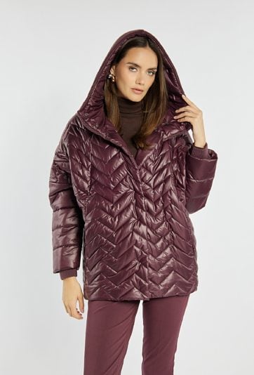 Pikowana kurtka z kapturem