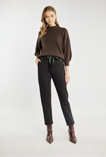 Spodnie z ozdobnym wiązaniem