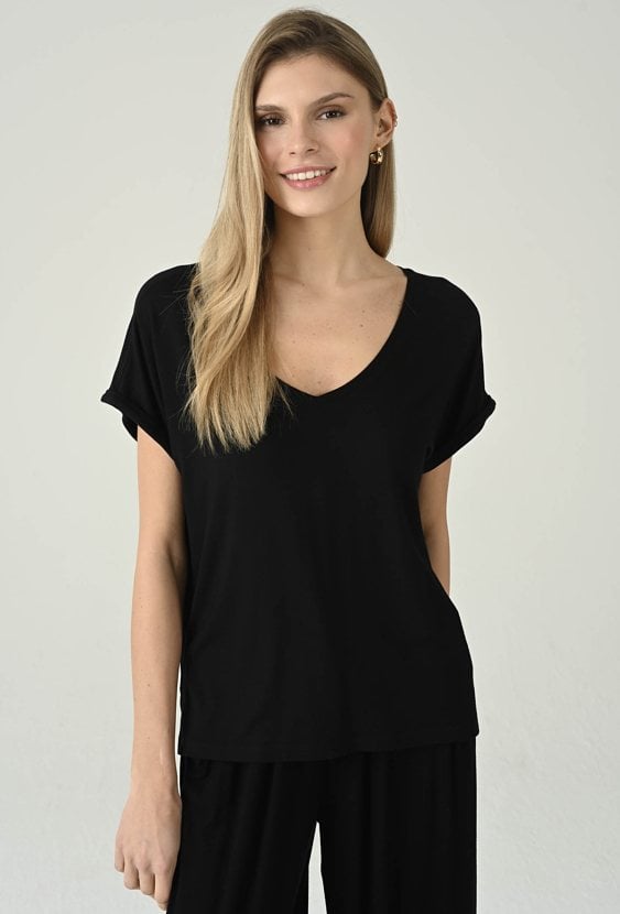 Bluzka z dekoltem V i podwiniętym rękawem