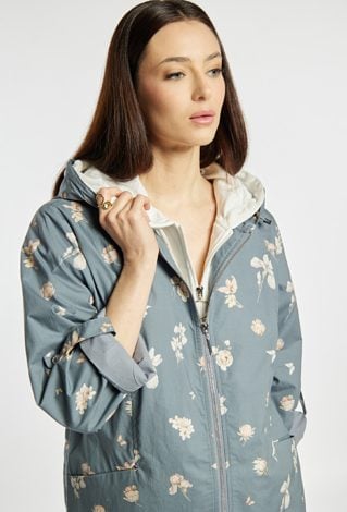 Lekka kurtka z kapturem