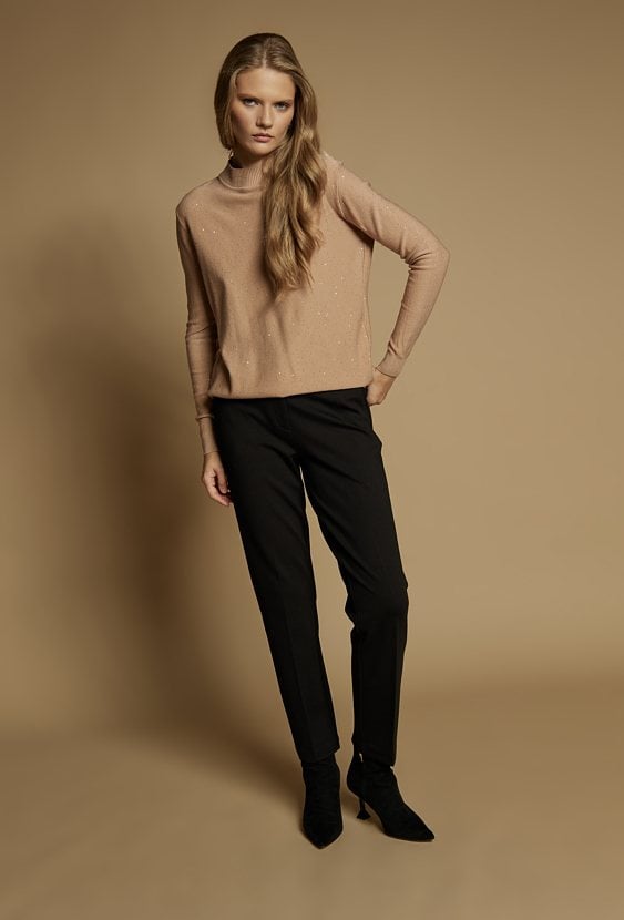 Połyskujący sweter damski