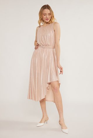 Połyskująca sukienka w eleganckim stylu