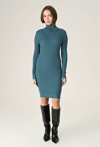 Dzianinowa sukienka z wiskozą