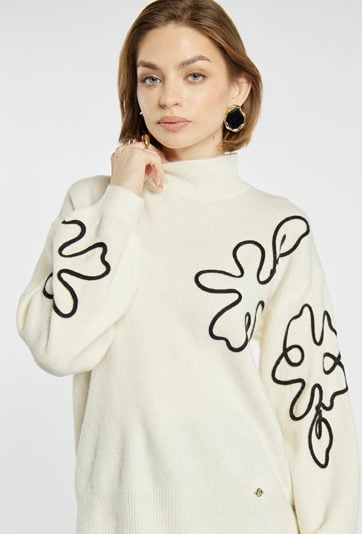 Sweter z graficznym haftem