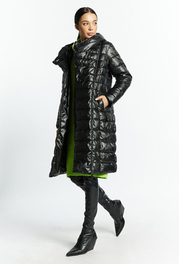 Pikowany płaszcz damski