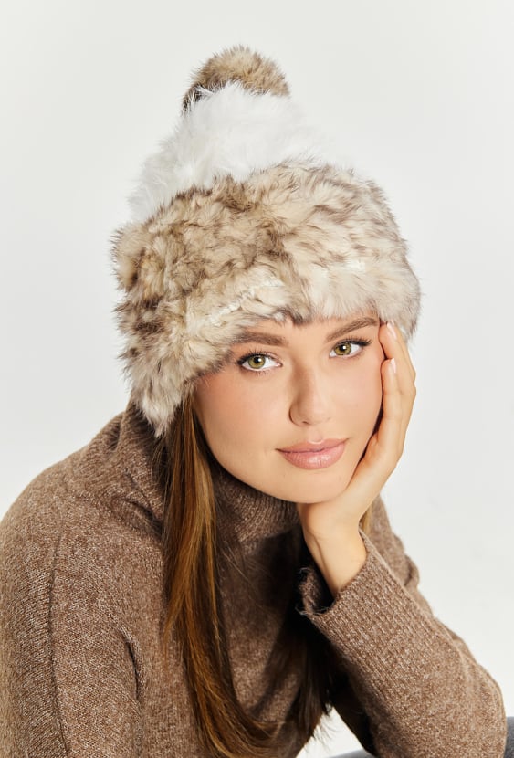 Elegancka czapka z futerka