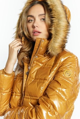 Pikowany płaszcz damski