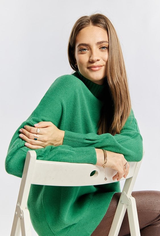 Sweter damski z jedną kieszonką