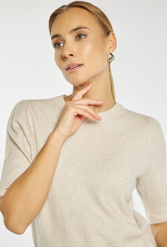 Sweter z krótkim rękawem