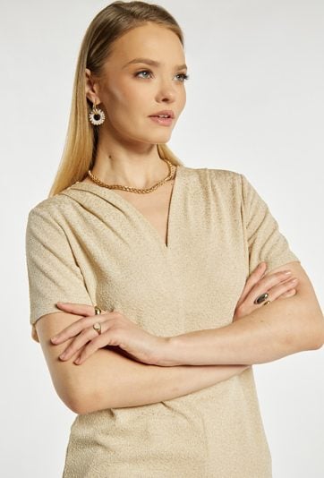 Bluzka damska z dekoltem 