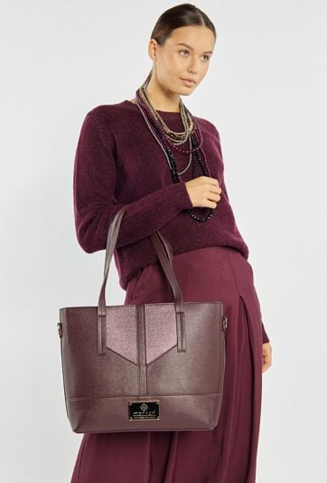 Duża torba z paskiem w zestawie