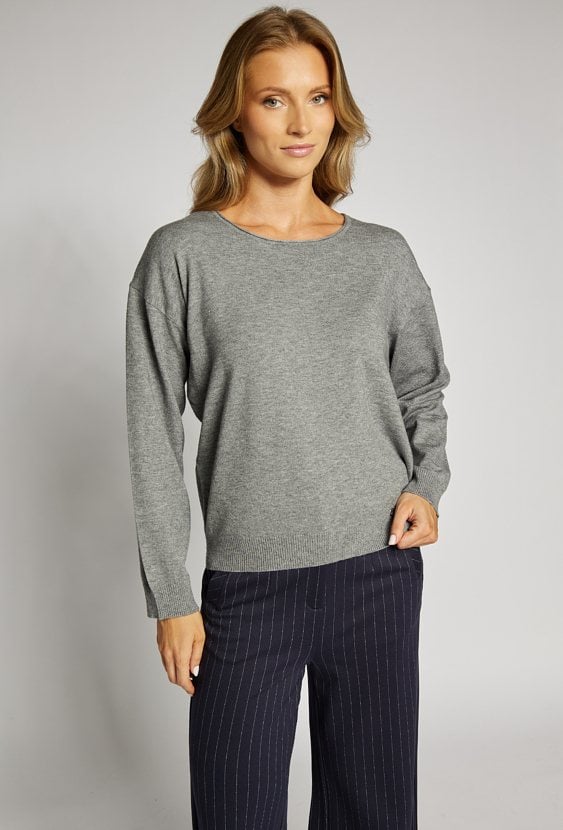 Sweter damski z wiskozą