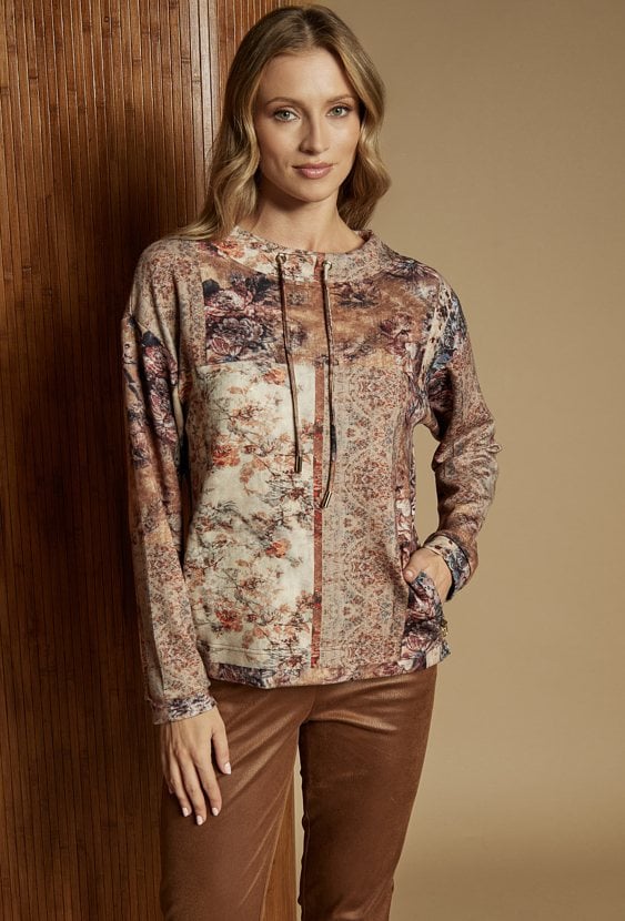 Wzorzysta bluza damska