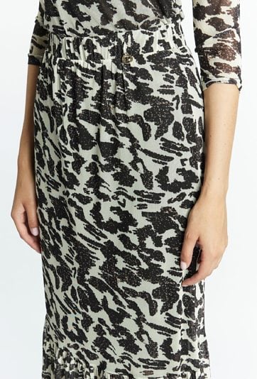 Wzorzysta spódnica midi