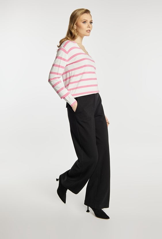 Sweter damski w paski