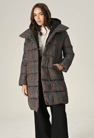 Pikowana kurtka w kratkę z kontrastowym kapturem