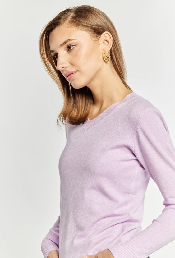 Dopasowany sweter damski