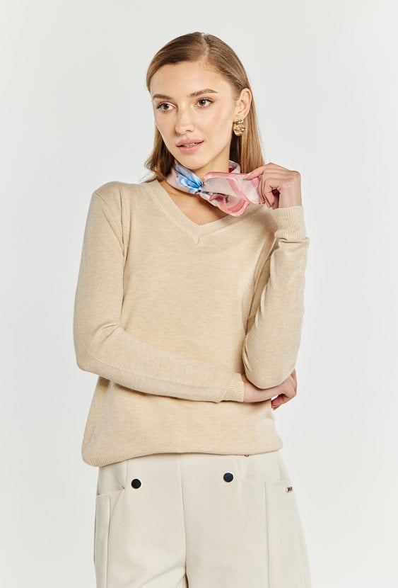 Dopasowany sweter damski