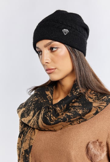 Klasyczna czapka damska