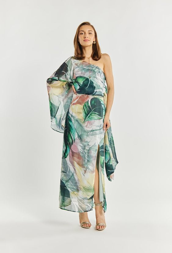 Wzorzysta sukienka na jedno ramię