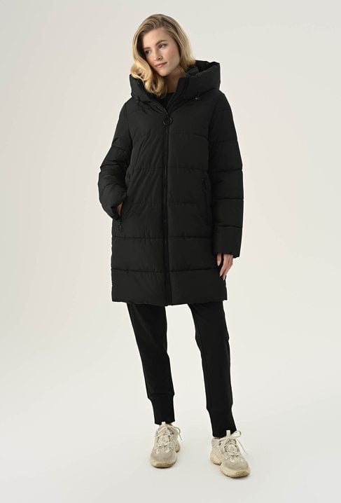 Czarna pikowana kurtka