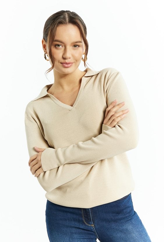 Sweter o dopasowanym fasonie