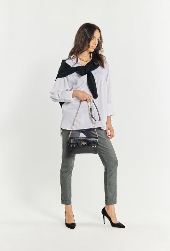 Mała torebka na telefon