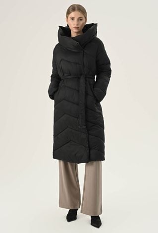 Ocieplany płaszcz z wysokim kołnierzem