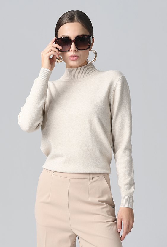 Sweter damski z półgolfem