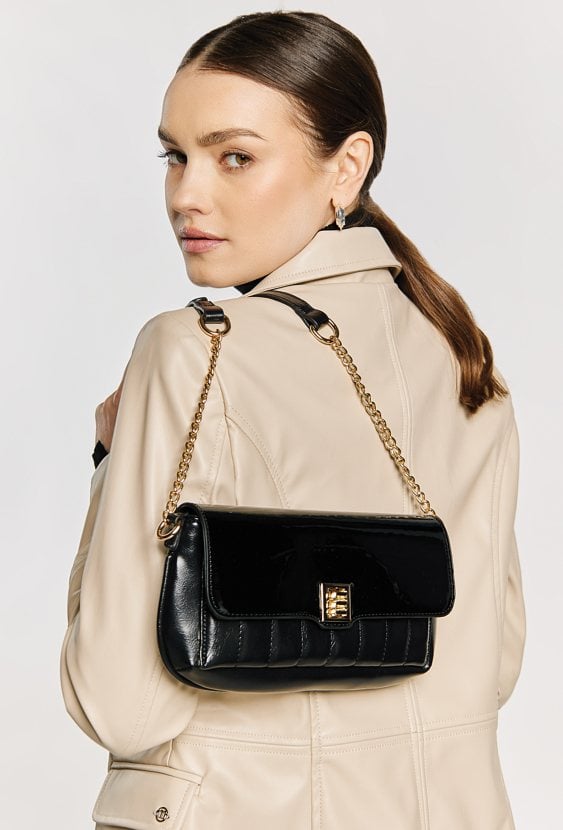 Mała kopertowa torba damska