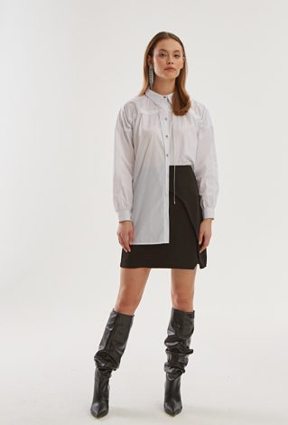 Biała bawełniana koszula