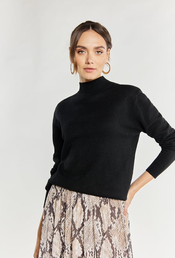 Sweter damski z półgolfem